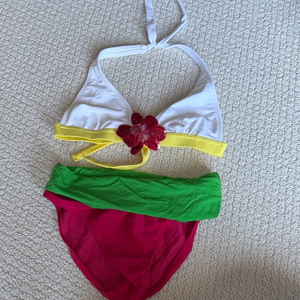 NWOT super rare Vix White and Yellow Bikini with Floral Accent s/m